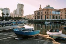 Bari_Photo by Richard Stachmann on Unsplash