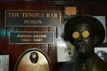 Dublin - Temple Bar sign