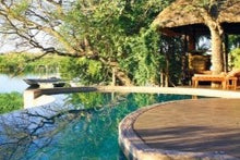 Kaza Lodge Pool
