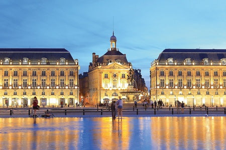 Christmas in the Bordeaux region (port-to-port cruise)
