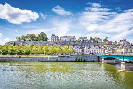Historic Residences, Local Cuisine, and Hidden Gems in the Oise Valley (port-to-port cruise)