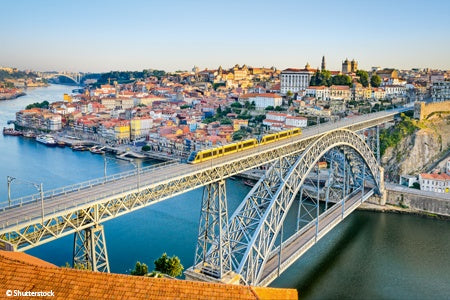 Porto, the Douro valley (Portugal) and Salamanca (Spain) (port-to-port cruise)